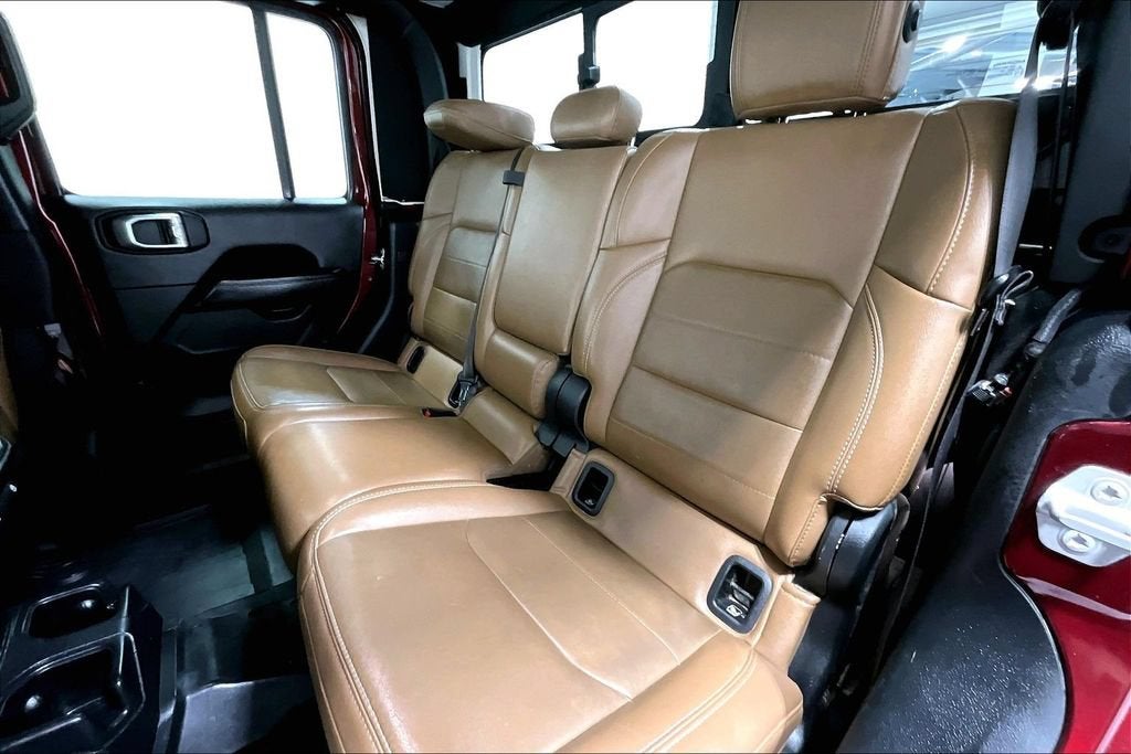 2021 Jeep Gladiator Overland 4x4