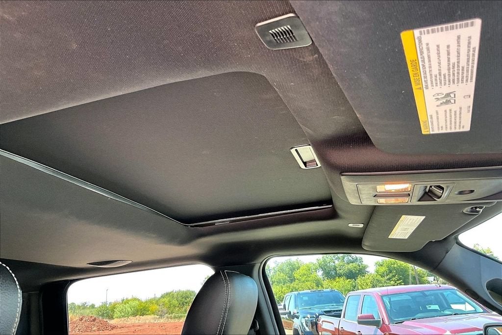 2018 RAM 1500 Rebel Crew Cab 4x4 5'7" Box