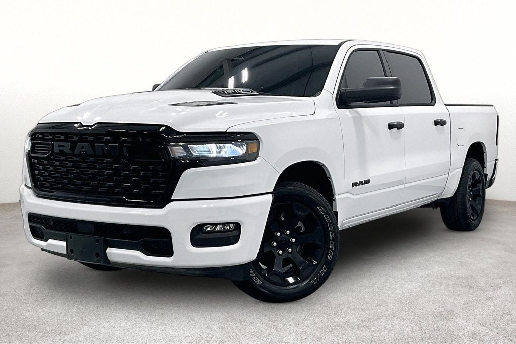 2025 RAM 1500 Tradesman Crew Cab 4x4 5'7" Box