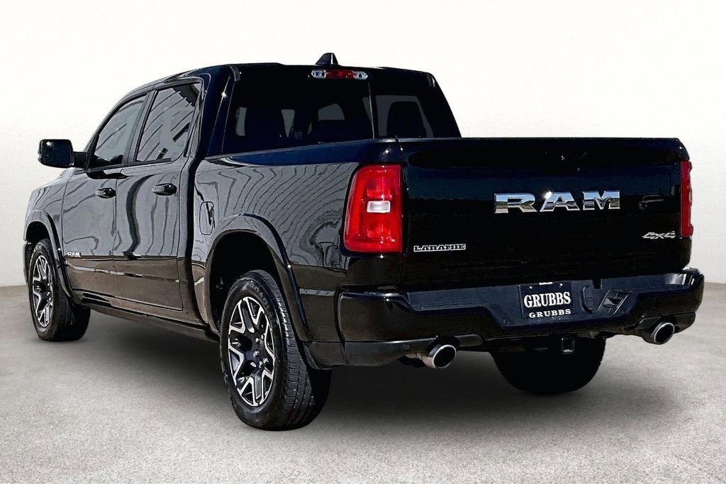 2025 RAM 1500 Laramie Crew Cab 4x4 5'7" Box