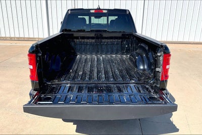 2025 RAM 1500 Laramie Crew Cab 4x4 5'7" Box