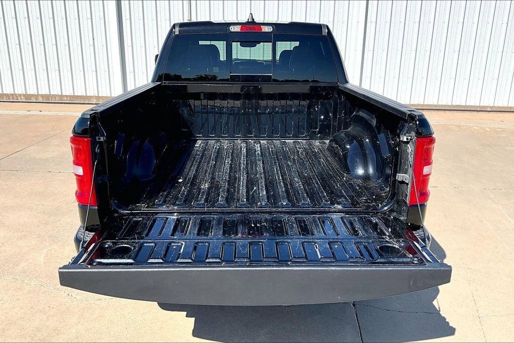 2025 RAM 1500 Laramie Crew Cab 4x4 5'7" Box