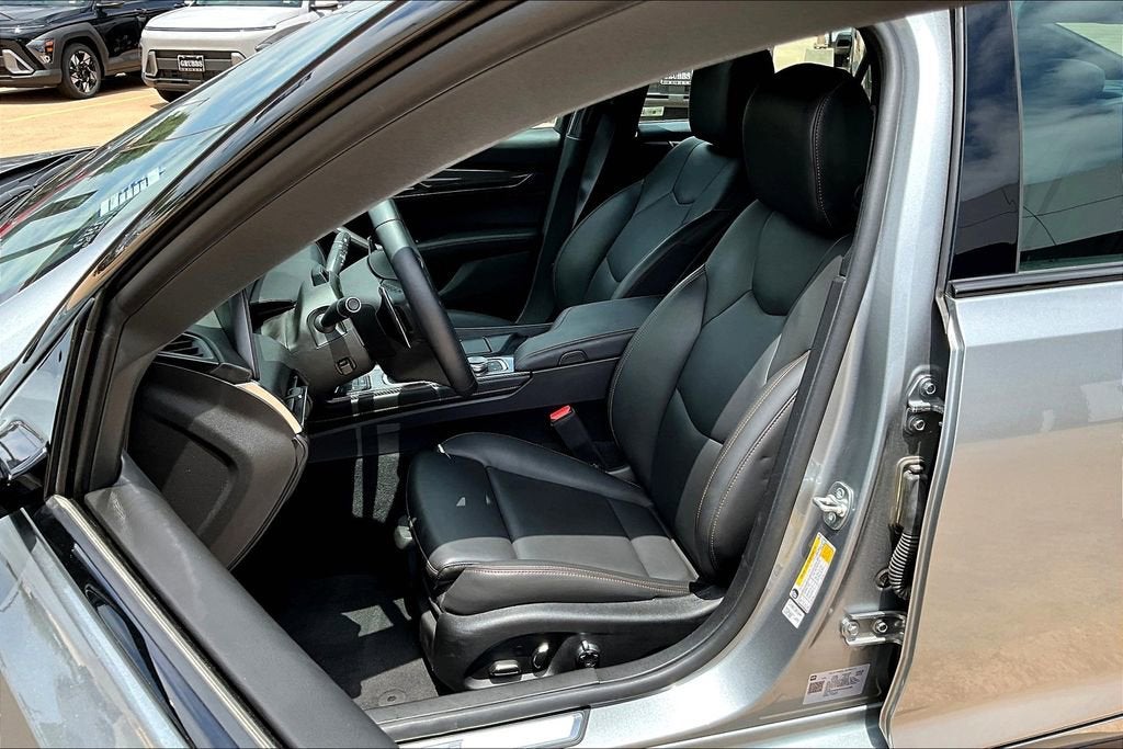 2025 Cadillac CT5 Sport