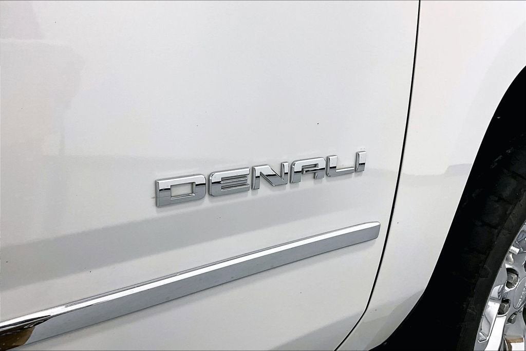 2020 GMC Yukon Denali