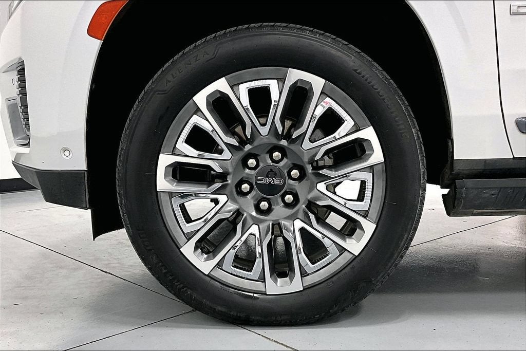2023 GMC Yukon XL Denali Ultimate