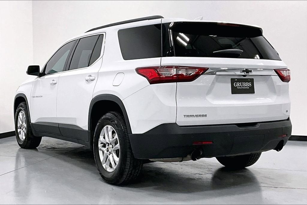 2021 Chevrolet Traverse LT Leather