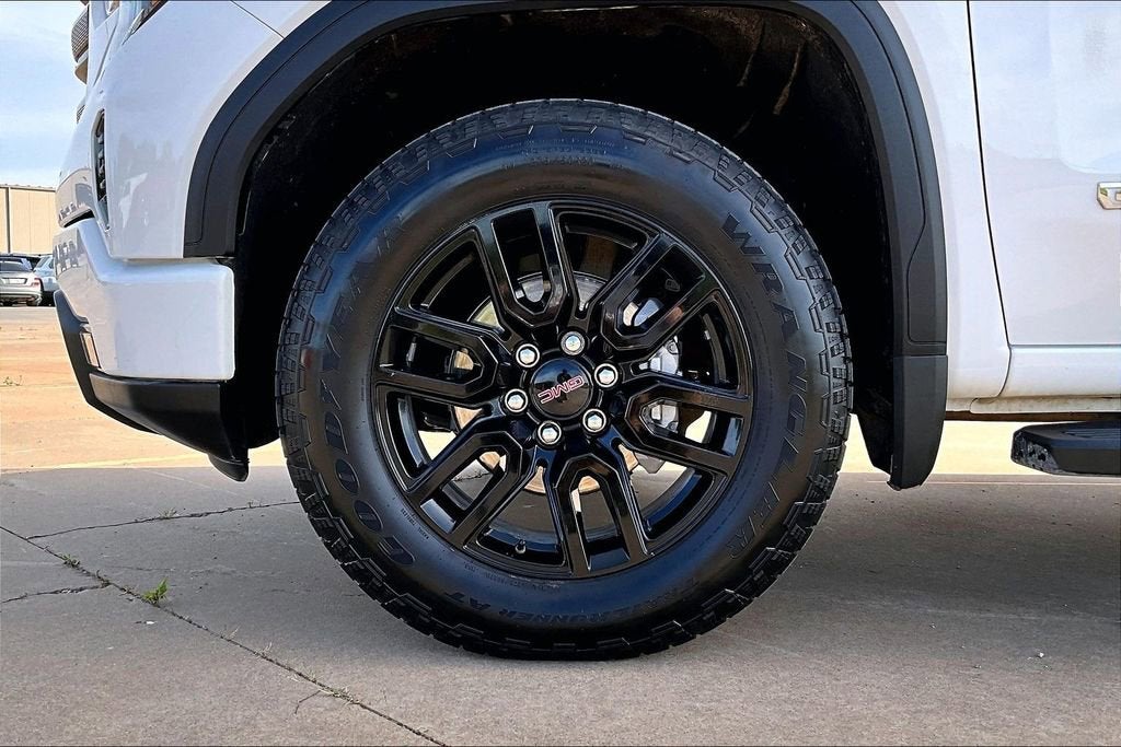 2025 GMC Sierra 1500 Elevation