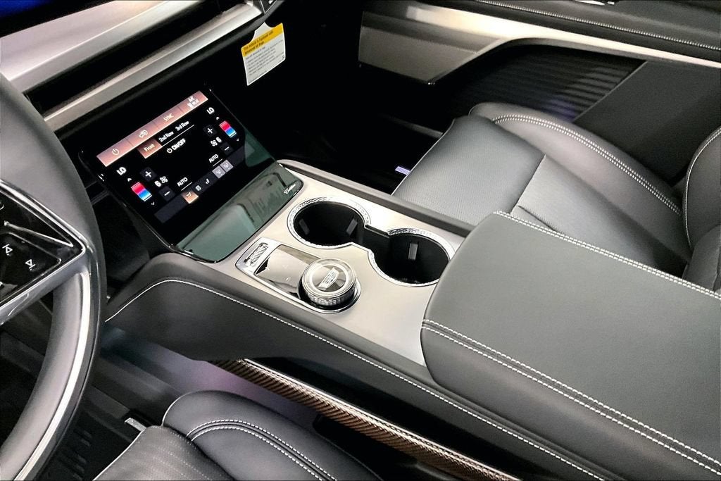 2027 Cadillac VISTIQ Sport