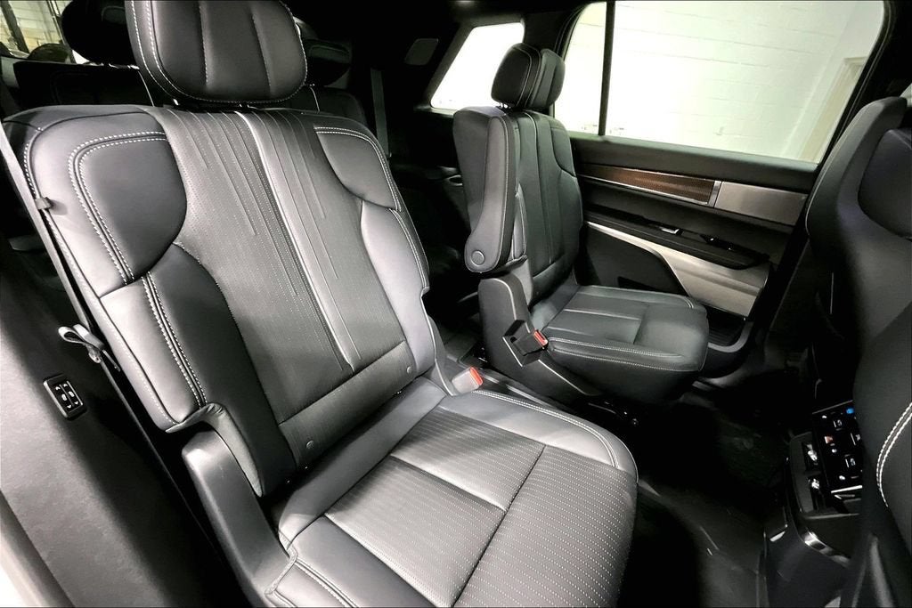 2027 Cadillac VISTIQ Sport