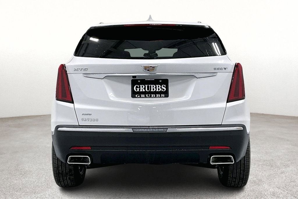 2026 Cadillac XT5 Luxury