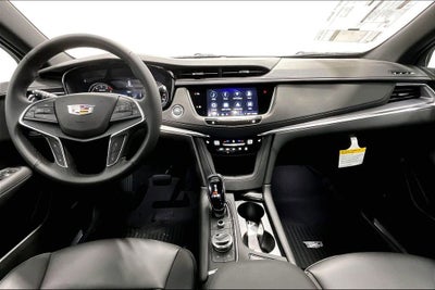 2026 Cadillac XT5 Luxury