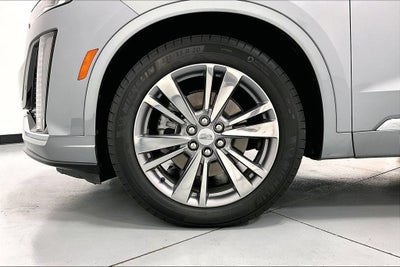 2025 Cadillac XT6 Premium Luxury