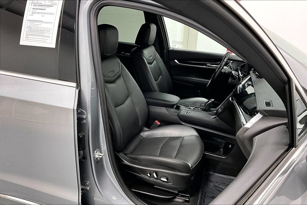 2025 Cadillac XT6 Premium Luxury
