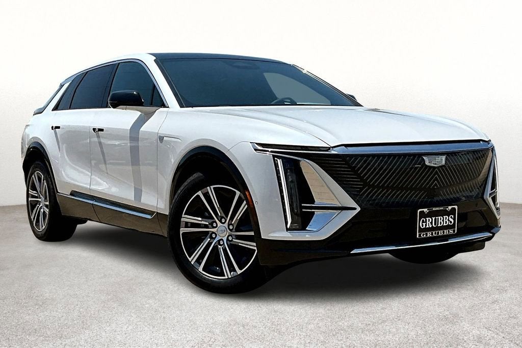 2025 Cadillac LYRIQ Luxury 1