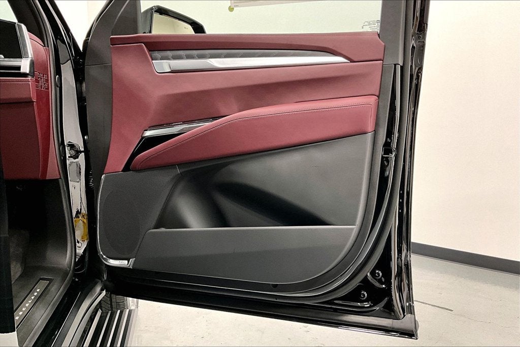 2027 Cadillac Escalade 4WD Sport