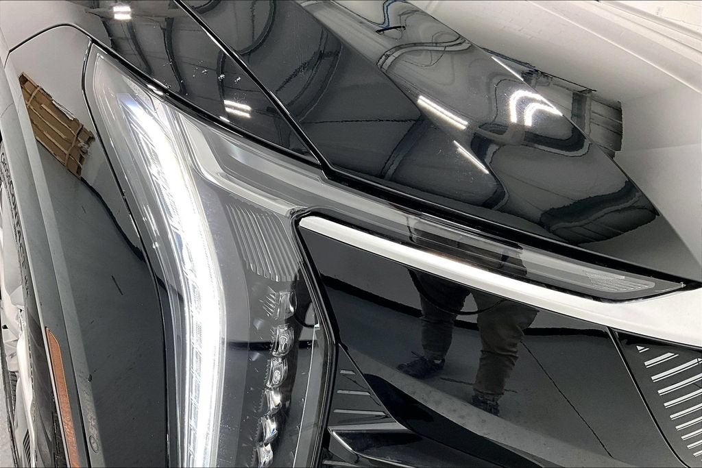 2027 Cadillac OPTIQ Luxury