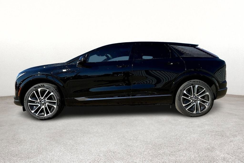 2025 Cadillac OPTIQ Sport 1