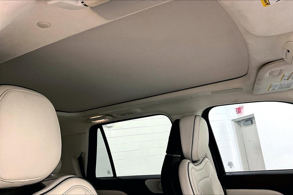 2023 Lincoln Navigator Black Label