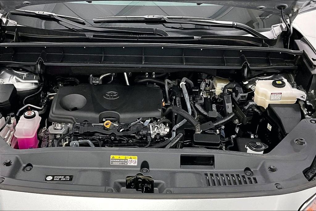 2024 Toyota Highlander Hybrid XLE