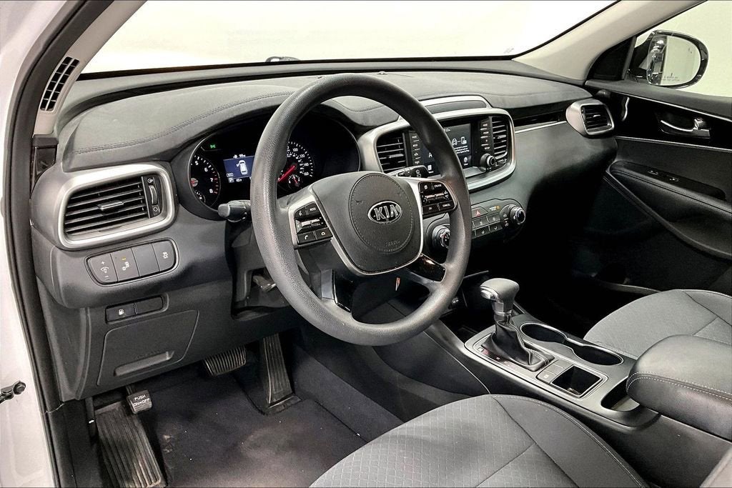 2019 Kia Sorento 2.4L LX