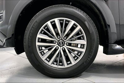 2022 Nissan Armada SL