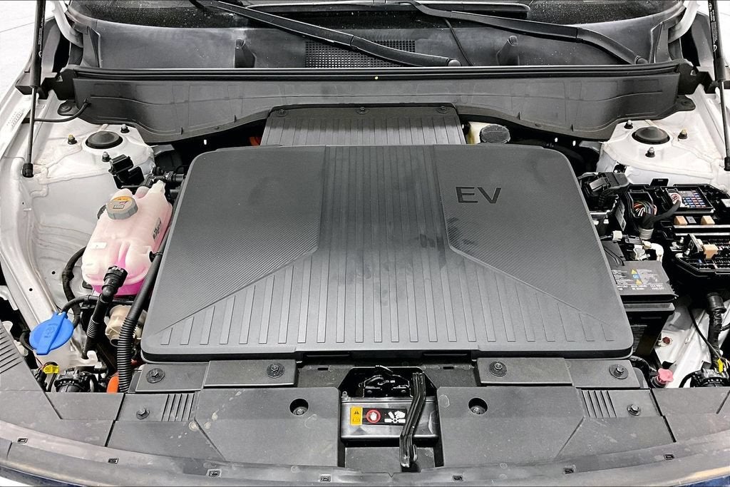 2024 Hyundai Kona Electric SE