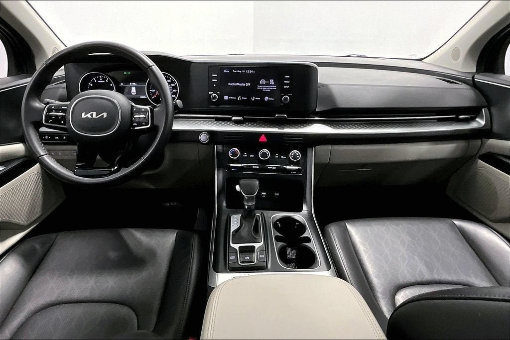 2024 Kia Carnival MPV LX Seat Package