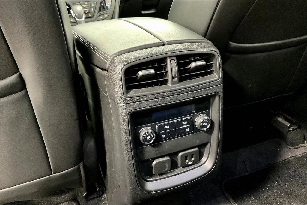 2020 Buick Envision Essence Group