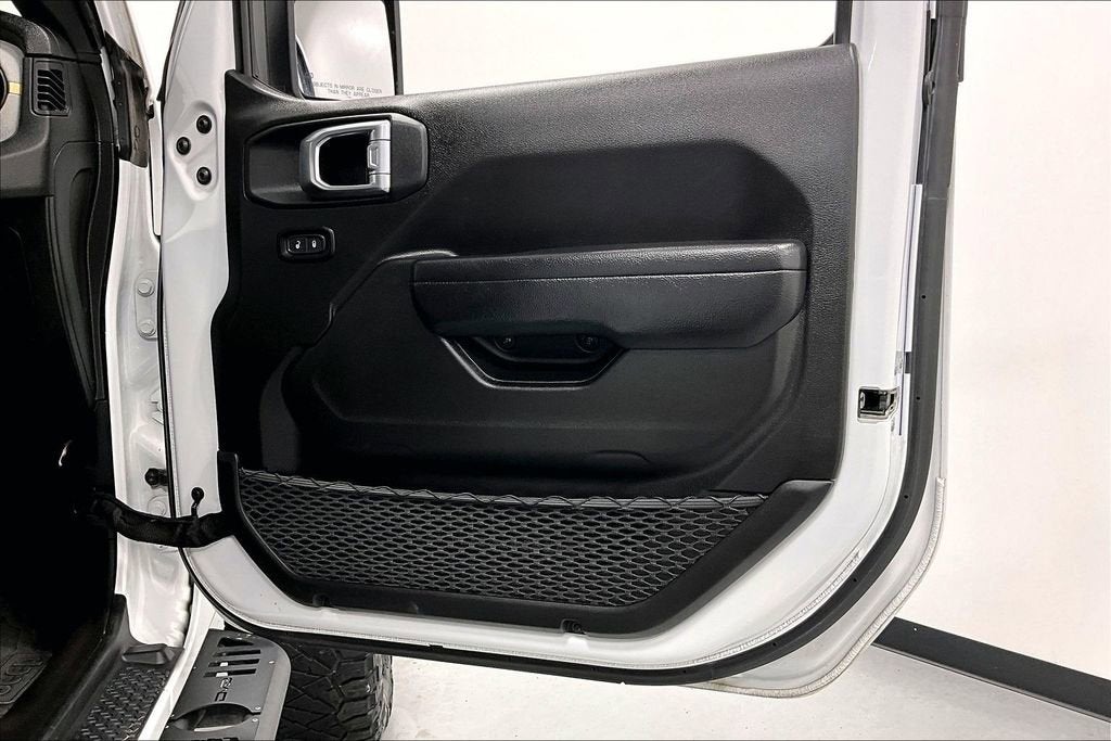 2024 Jeep Wrangler 4-Door Willys 4x4