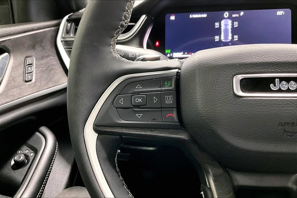 2024 Jeep Grand Cherokee Limited 4x2