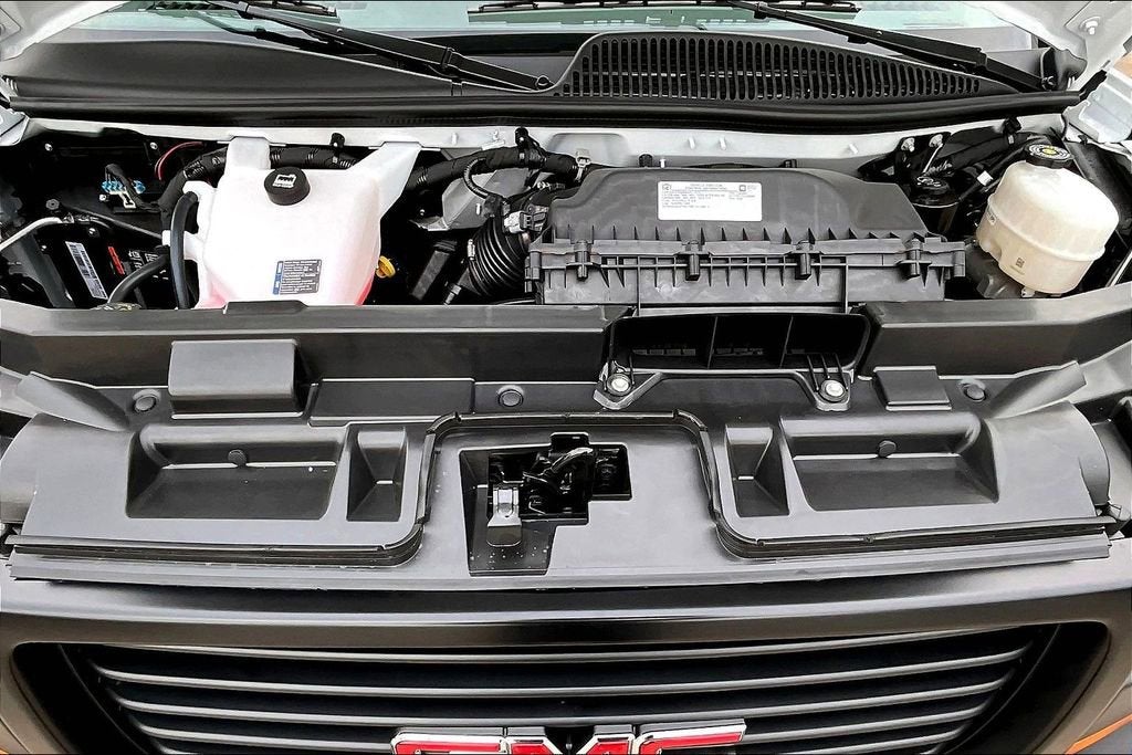 2025 GMC Savana Cargo 3500 Work Van