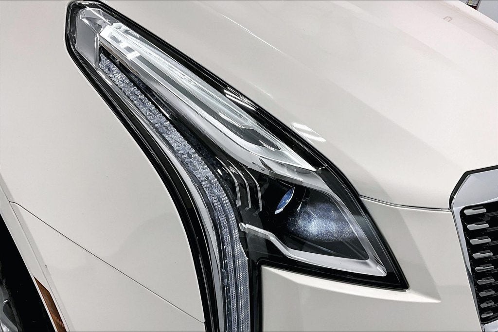 2023 Cadillac XT5 FWD Premium Luxury