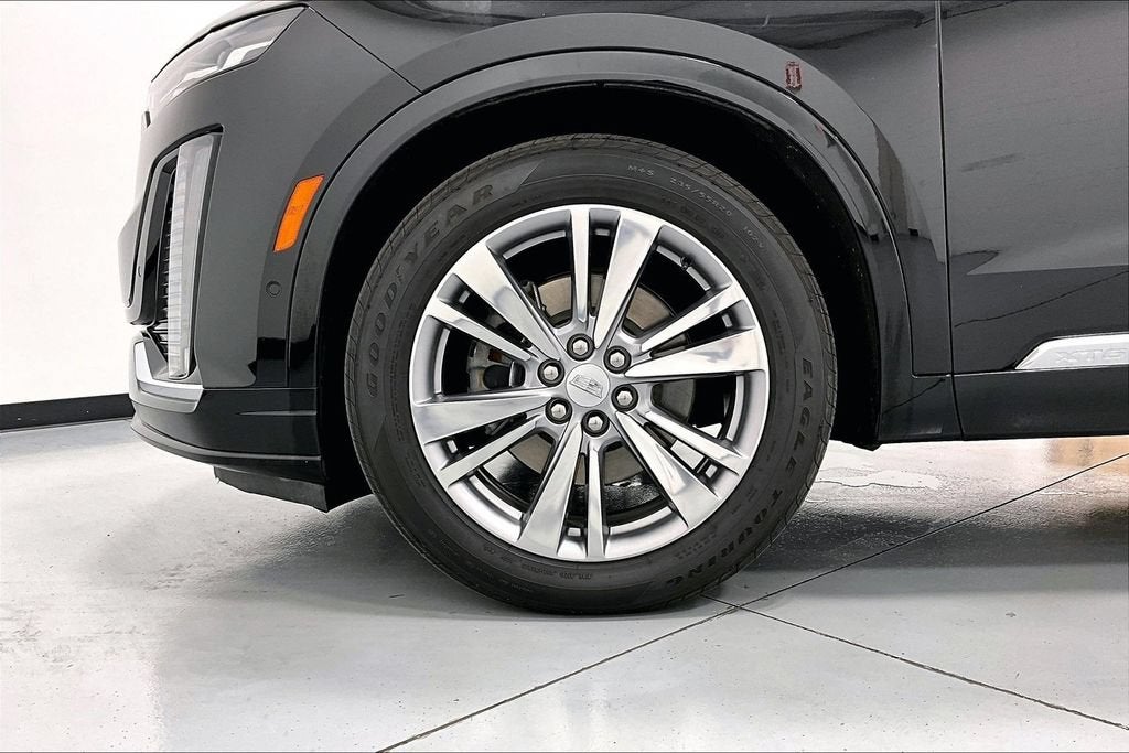 2023 Cadillac XT6 Premium Luxury