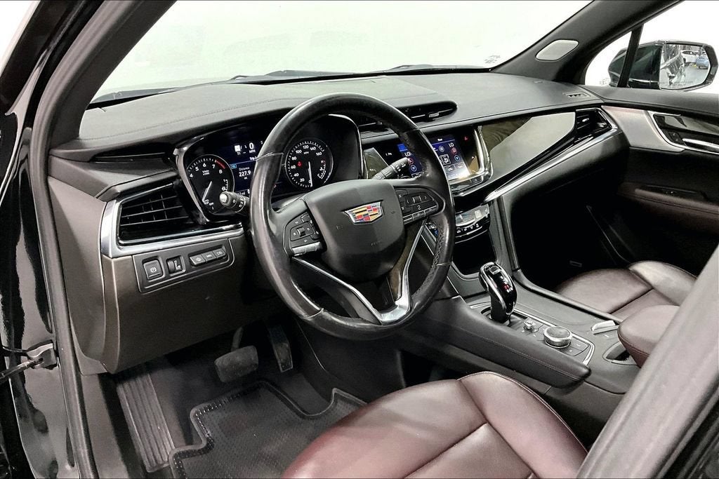 2023 Cadillac XT6 Premium Luxury