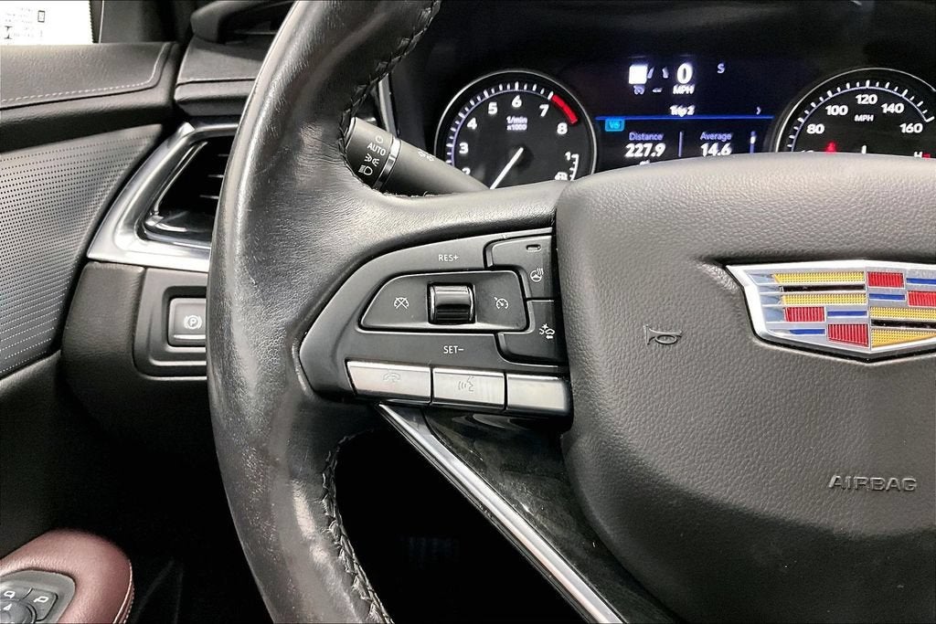 2023 Cadillac XT6 Premium Luxury