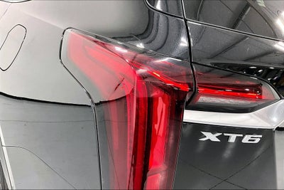 2023 Cadillac XT6 Premium Luxury