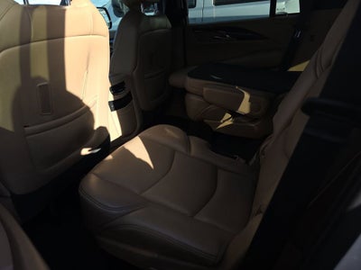 2020 Cadillac Escalade Platinum