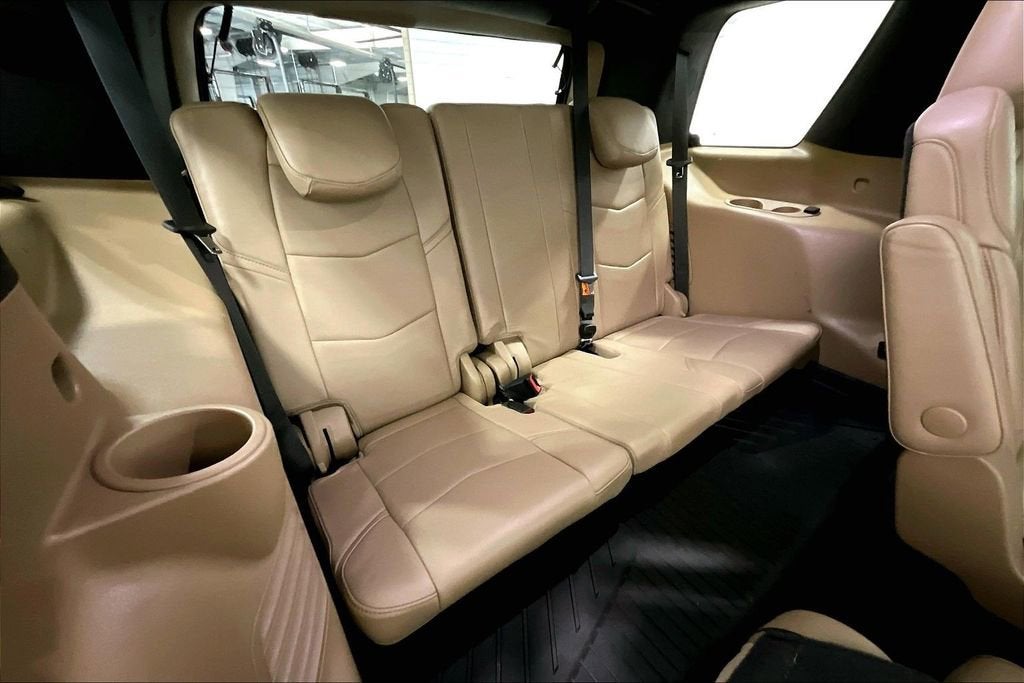 2020 Cadillac Escalade Platinum