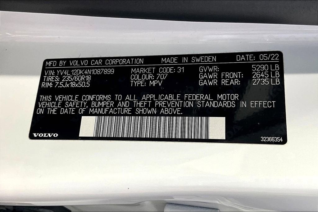 2022 Volvo XC60 Momentum