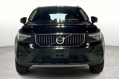 2024 Volvo XC40 B5 Plus Bright Theme