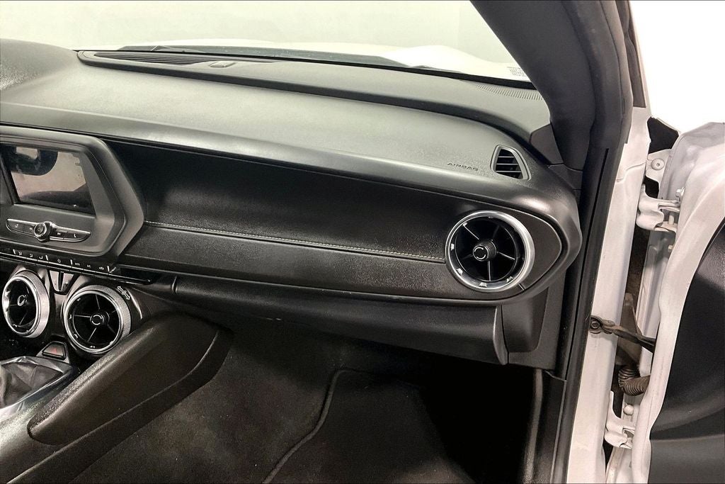 2022 Chevrolet Camaro 1LT