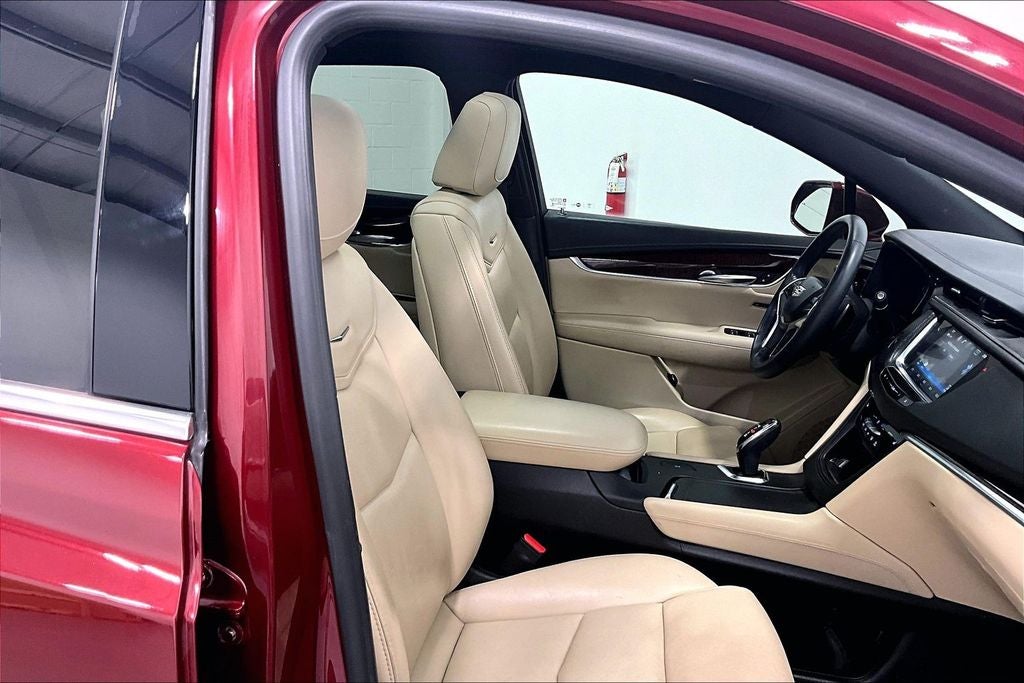 2018 Cadillac XT5 Luxury