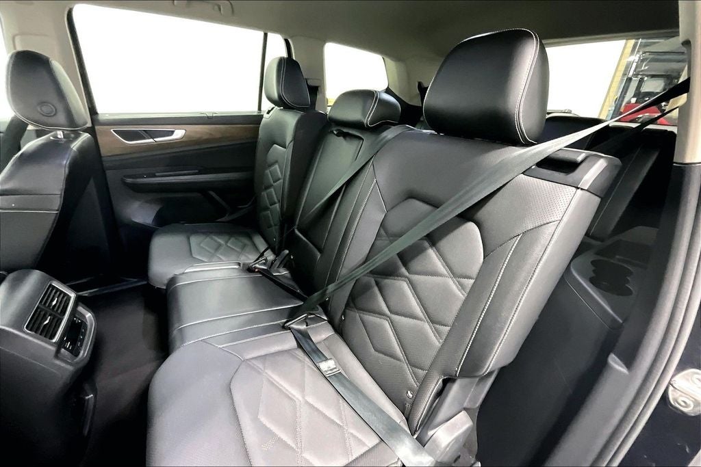 2024 Volkswagen Atlas 2.0T SE w/Technology