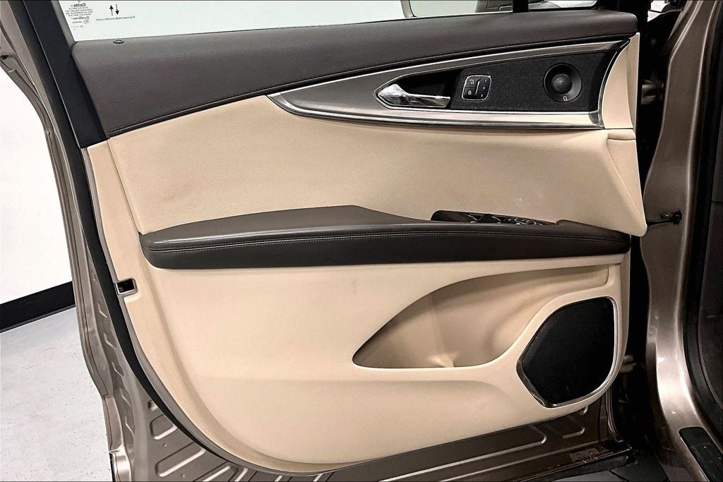 2020 Lincoln Nautilus Reserve