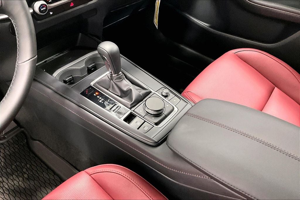 2026 Mazda Mazda CX-30 2.5 S Carbon Edition