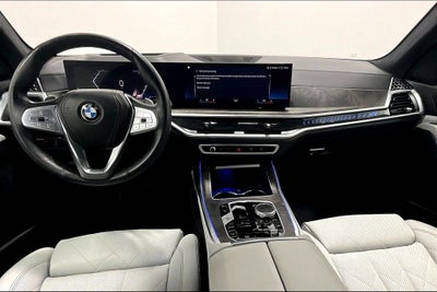 2023 BMW X7 xDrive40i