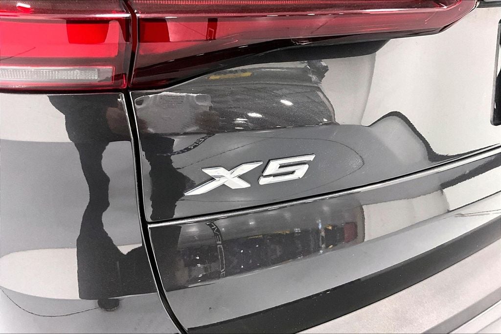 2023 BMW X5 xDrive40i