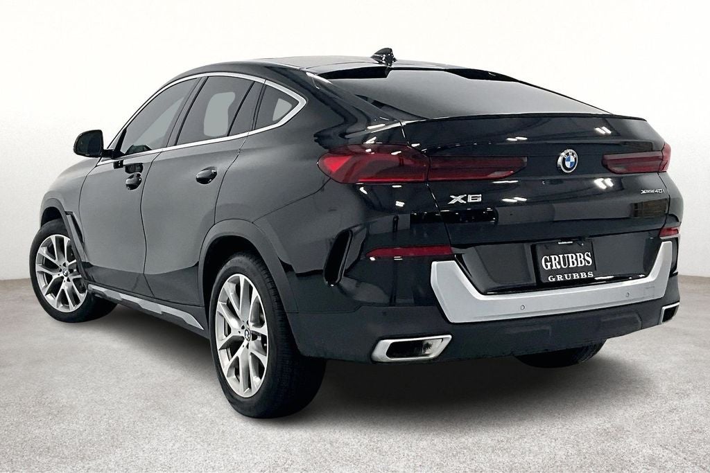 2022 BMW X6 xDrive40i
