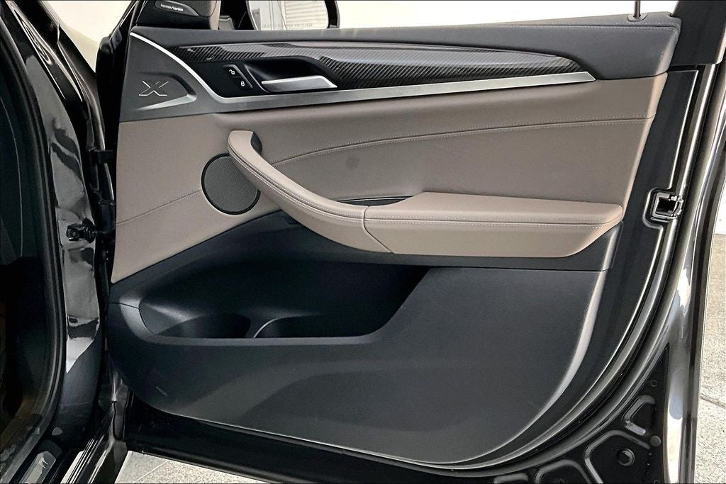 2023 BMW X4 M Base