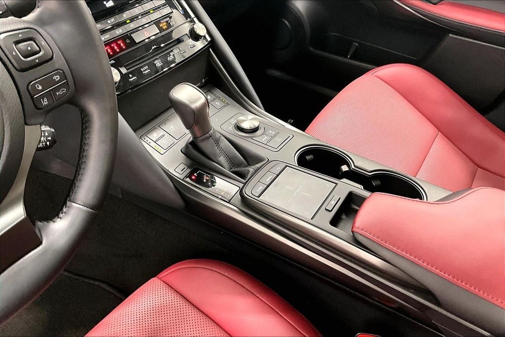 2024 Lexus IS 300